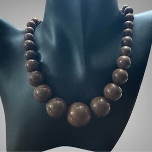 CHOCOLATE BROWN BEADED NECKLACE